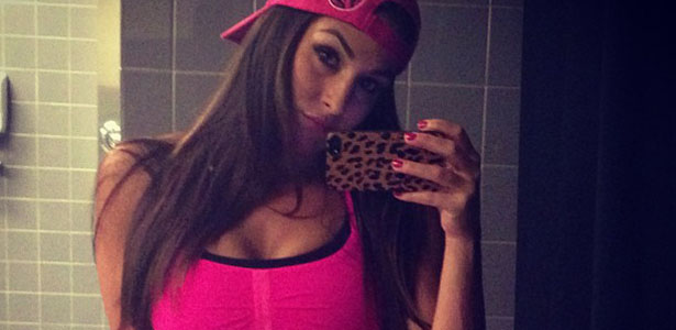 nikki-bella