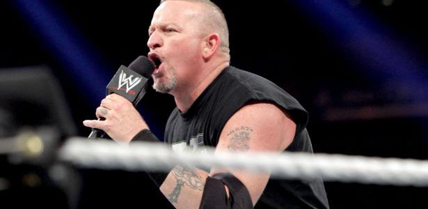 "Дорожный Пёс" ищет таланты для WWE?