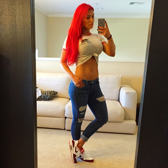 Hot New Photos Of Eva Marie: Booty & Bikini Shots, At The Gym, Cooking ...