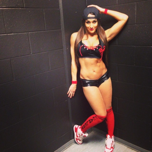 Hot Backstage Photos Of WWE Diva Nikki Bella.