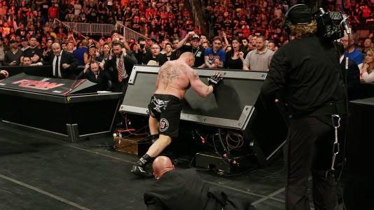 lesnar-table