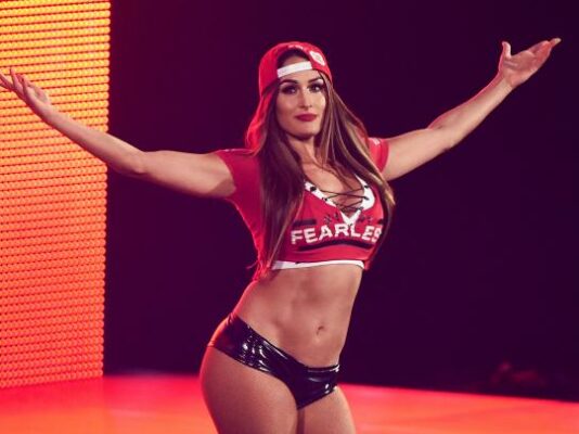 nikki-bella