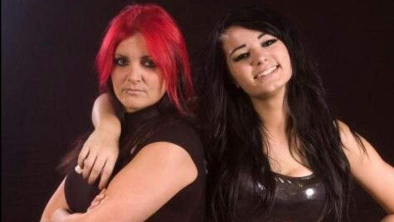 Paige Issues Public Statement Regarding Accusations Towards Her Mom -  PWMania - Wrestling News