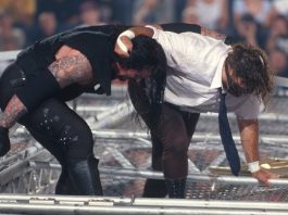 Mick Foley Believes Social Media Would Have Undermined His Hell In A Cell Legacy