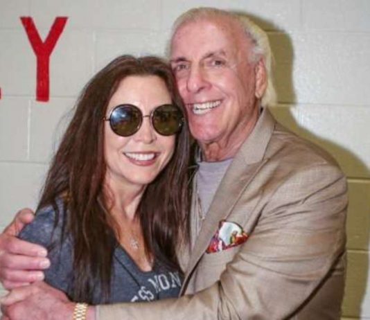 Ric Flair Is Back Together With Longtime Girlfriend Wendy Barlow