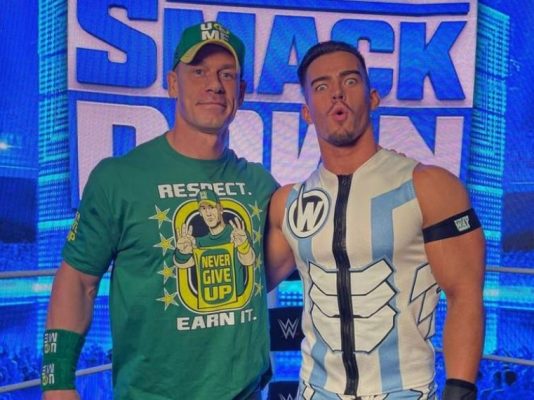 theory-cena