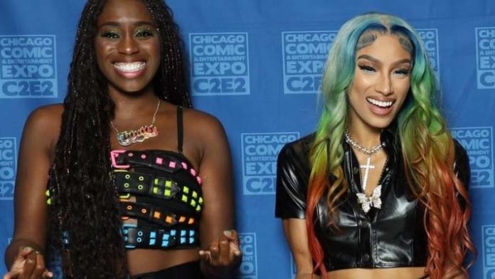 sasha-banks-naomi