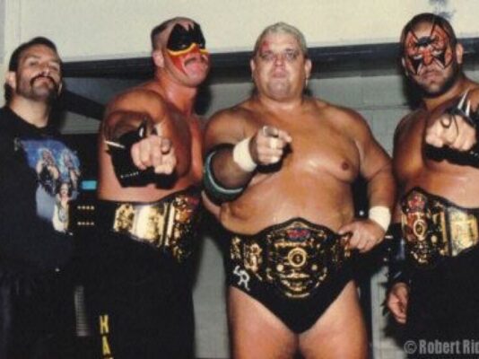 road-warriors-dusty