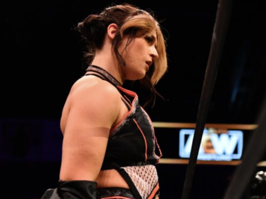 01-jamie-hayter-aew-2022-2