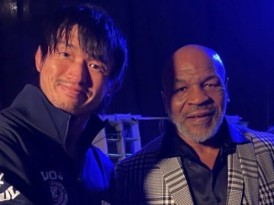 01-katsuyori-shibata-mike-tyson-aew-rampage-2022