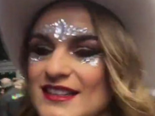 01-thunder-rosa-large-2