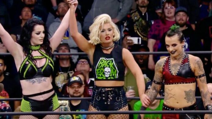01-aew-the-outcasts-big