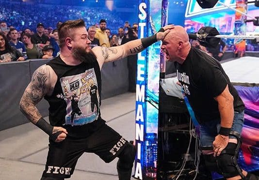 Steve-Austin-Kevin-Owens-WrestleMania-38-645×370