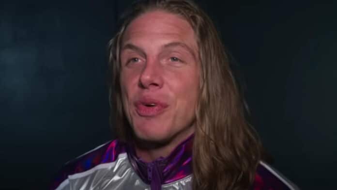 01-riddle-backstage-for-wwe-raw-return-april-2023-002
