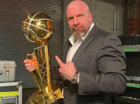 01-larry-obrien-trophy-nba-finals-wwe-raw