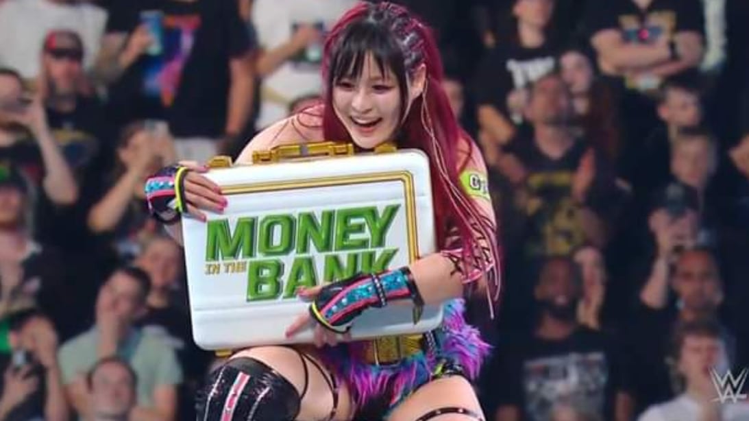 Iyo Sky Wins 2023 Women’s Money In The Bank Ladder Match PWMania