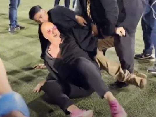 Video: Don Callis Legitimately Attacked By Fan Following AAA Triplemania XXXI