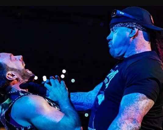 WWE Ranks Top 10 Times Legends Confronted Current Superstars (Video)