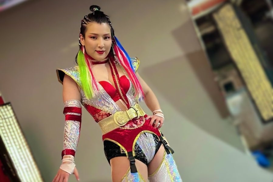 01-hikaru-shida-special-ring-gear-aew-full-gear-2023 | PWMania