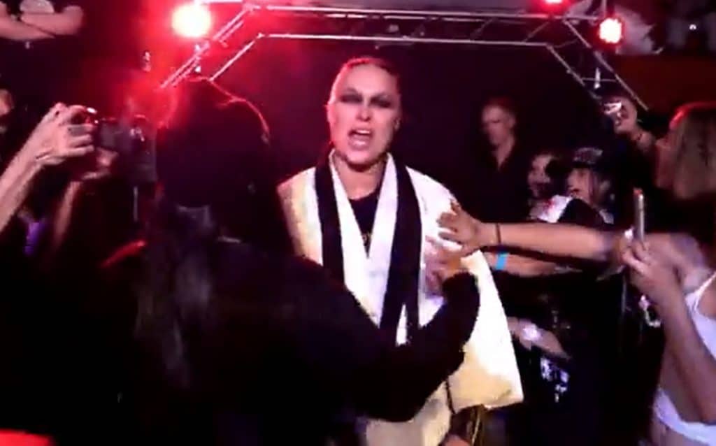 Ronda Rousey vs. Gina Carano MMA Fight To Air Live On Netflix