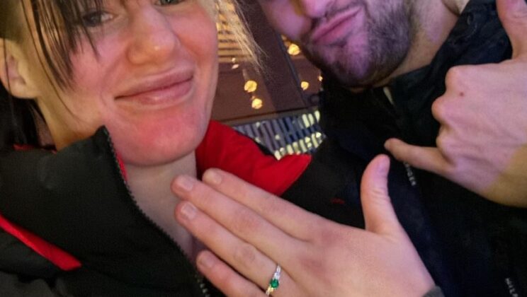 Photo: Blair Davenport, Riley Osborne Announce Engagement | PWMania ...