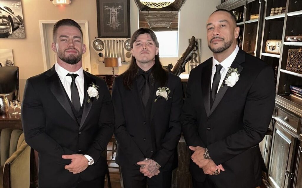 Video Dominik Mysterio Gets Booed At His Own Wedding, Damian Priest