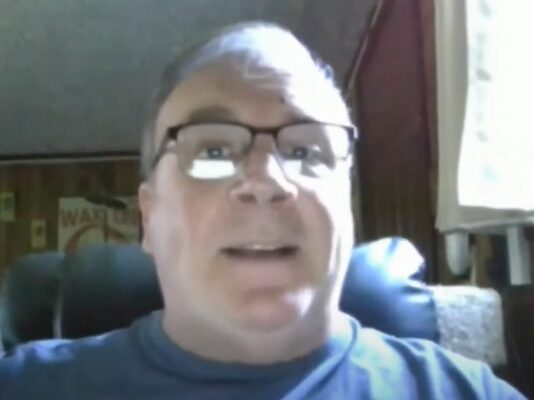 01-kevin-kelly-wise-choices-with-eric-bischoff-june-2024
