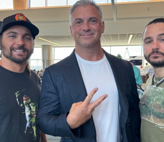 Photo: Shane McMahon And The Young Bucks Together