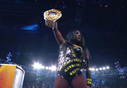 WWE-Evolution-Naomi