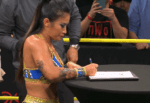 Lei Ying Lee signs new TNA contract at Emergence