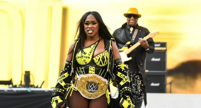 Naomi Naomi with her Dad in WWE
