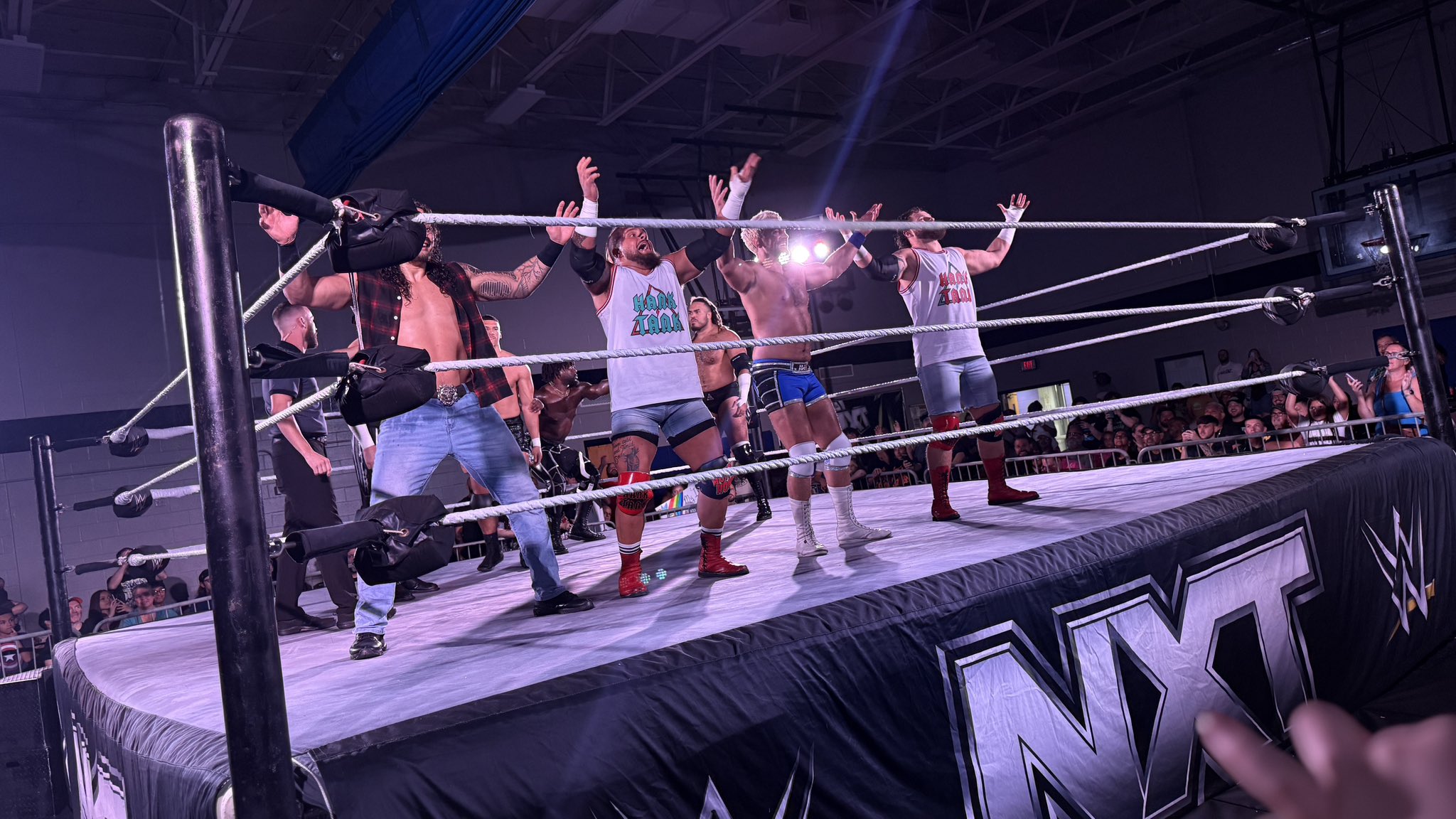 Joe Hendry appears at WWE NXT live evet