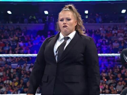 Piper Niven Provides Update On Neck Injury Piper Niven