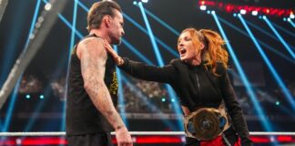 CM Punk - Becky Lynch