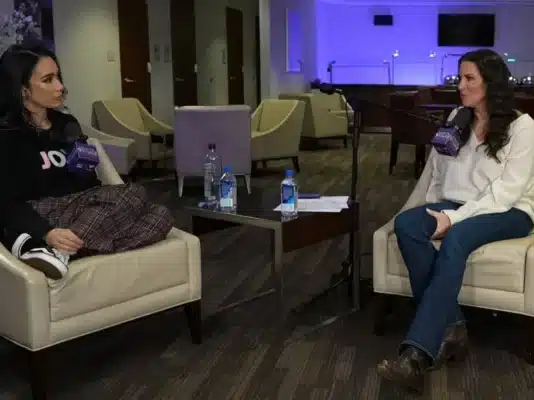 AJ Lee - Stephanie McMahon