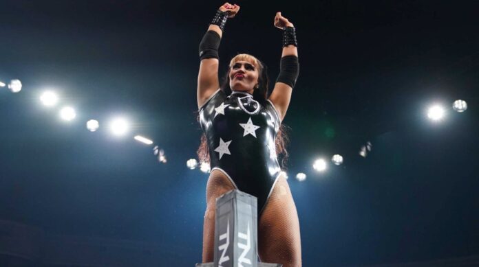 Steph De Lander Steph De Lander