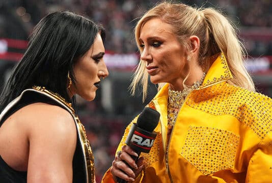 Rhea Ripley – Charlotte Flair