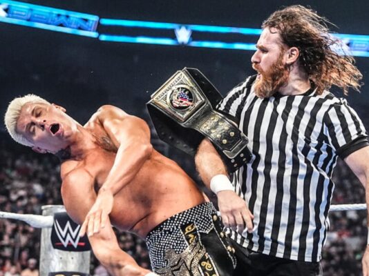 Chaos Erupts During Cody Rhodes vs. Gunther On WWE SmackDown Cody Rhodes - Sami Zayn
