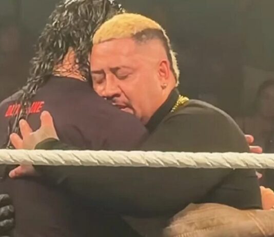 Roman Reigns And Solo Sikoa Share Emotional Off-Air Moment After WWE RAW Roman Reigns And Solo Sikoa